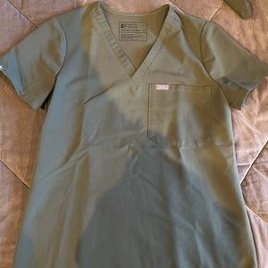 Figs Scrubs Set- Olive